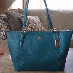 ‼️LAST CALL‼️ Authentic Coach Ava Glitter Tote